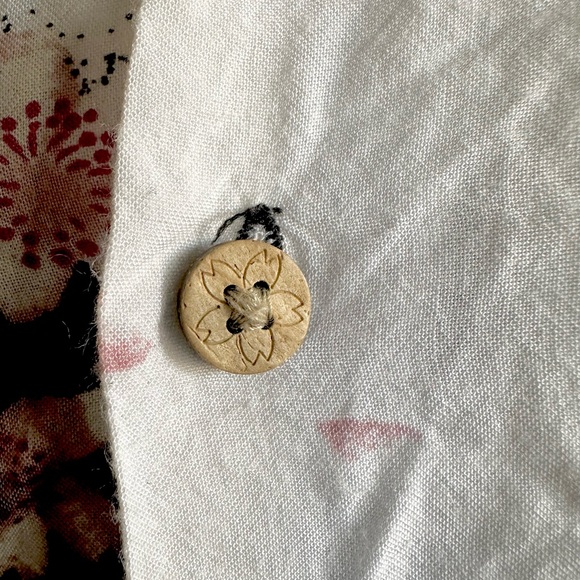 Sakura unisex Shirt - Picture 3 of 7